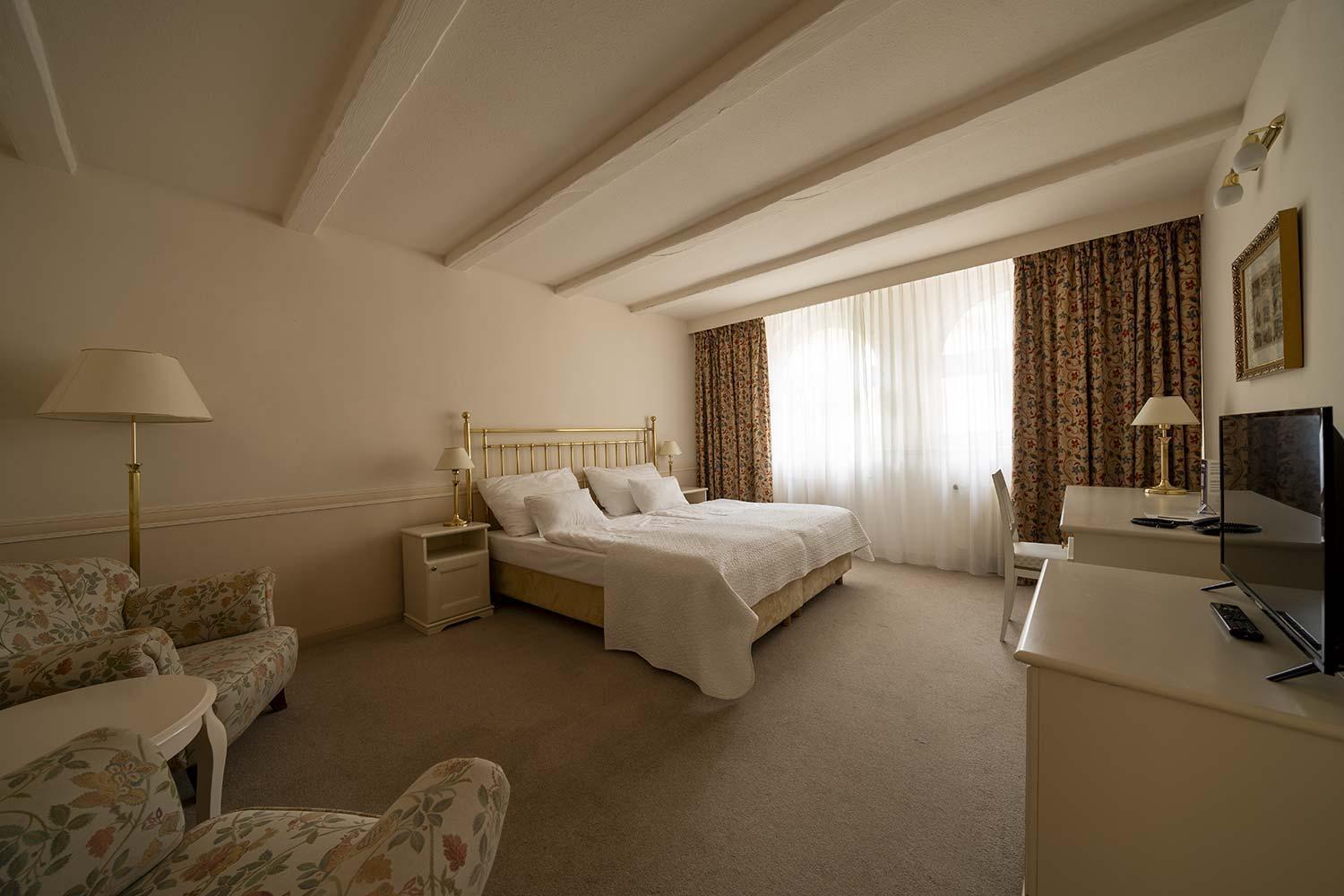 Hotel Embassy Karlovy Vary Dış mekan fotoğraf