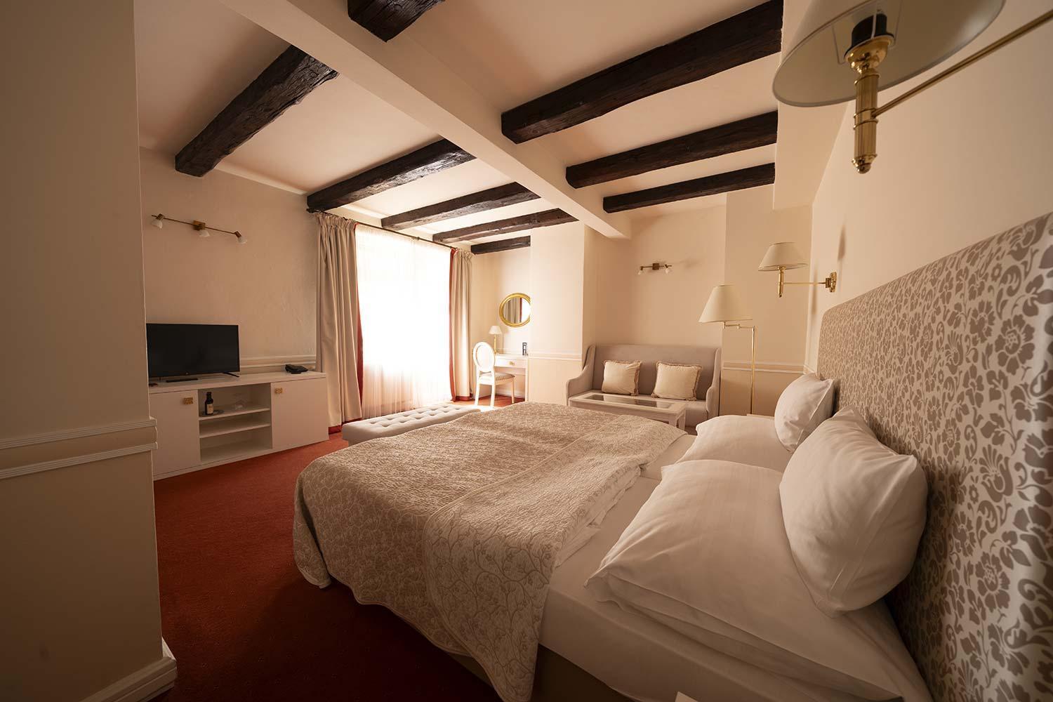 Hotel Embassy Karlovy Vary Dış mekan fotoğraf