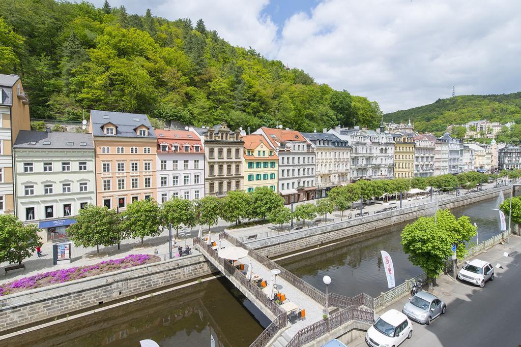 Hotel Embassy Karlovy Vary Dış mekan fotoğraf