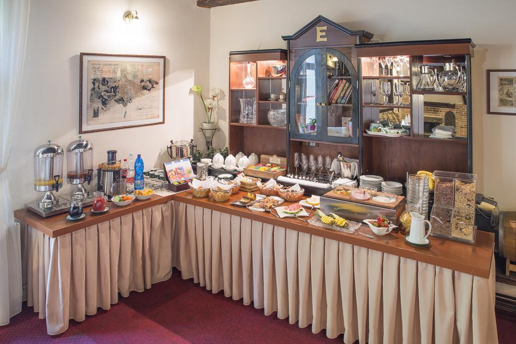 Hotel Embassy Karlovy Vary Dış mekan fotoğraf