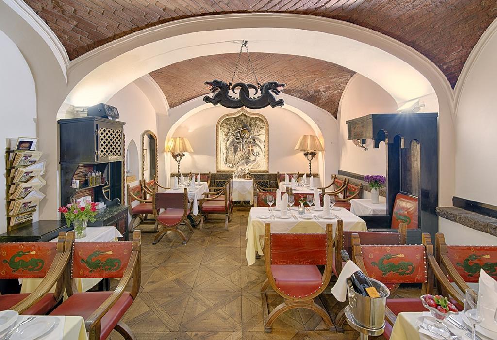 Hotel Embassy Karlovy Vary Dış mekan fotoğraf