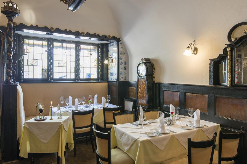 Hotel Embassy Karlovy Vary Dış mekan fotoğraf