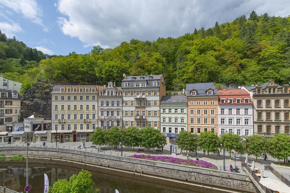 Hotel Embassy Karlovy Vary Dış mekan fotoğraf
