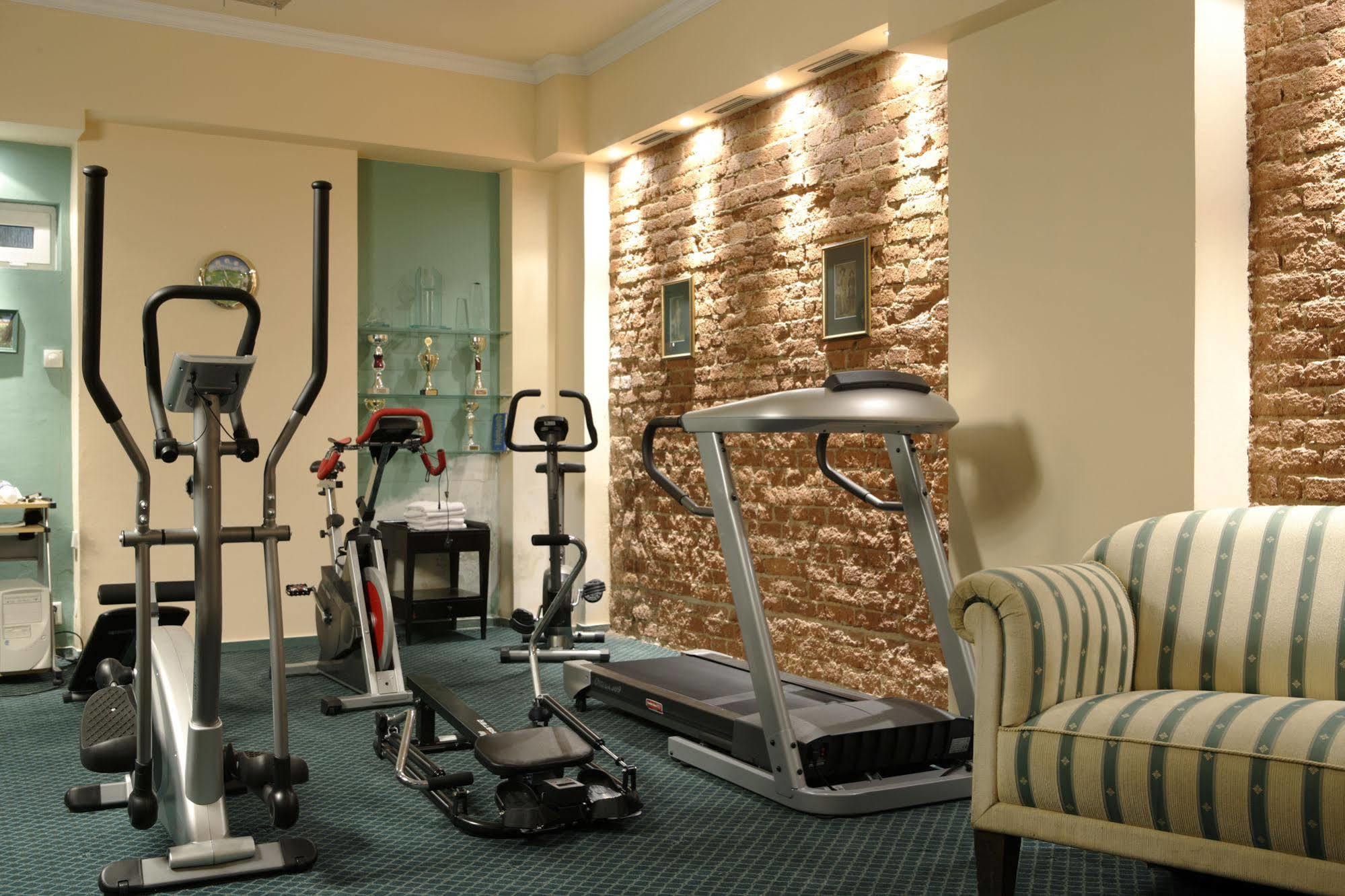 Hotel Embassy Karlovy Vary Dış mekan fotoğraf